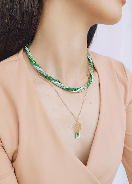 COLLAR ENTORCHADO
